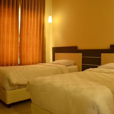 M Hotel Mataram Dış mekan fotoğraf
