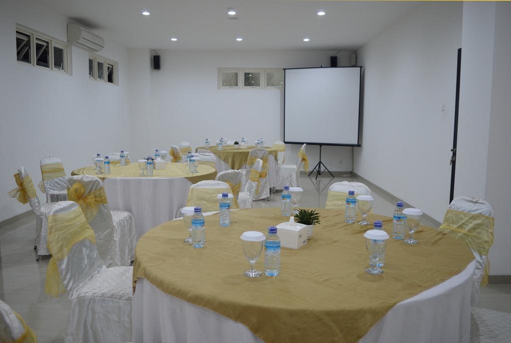 M Hotel Mataram Dış mekan fotoğraf