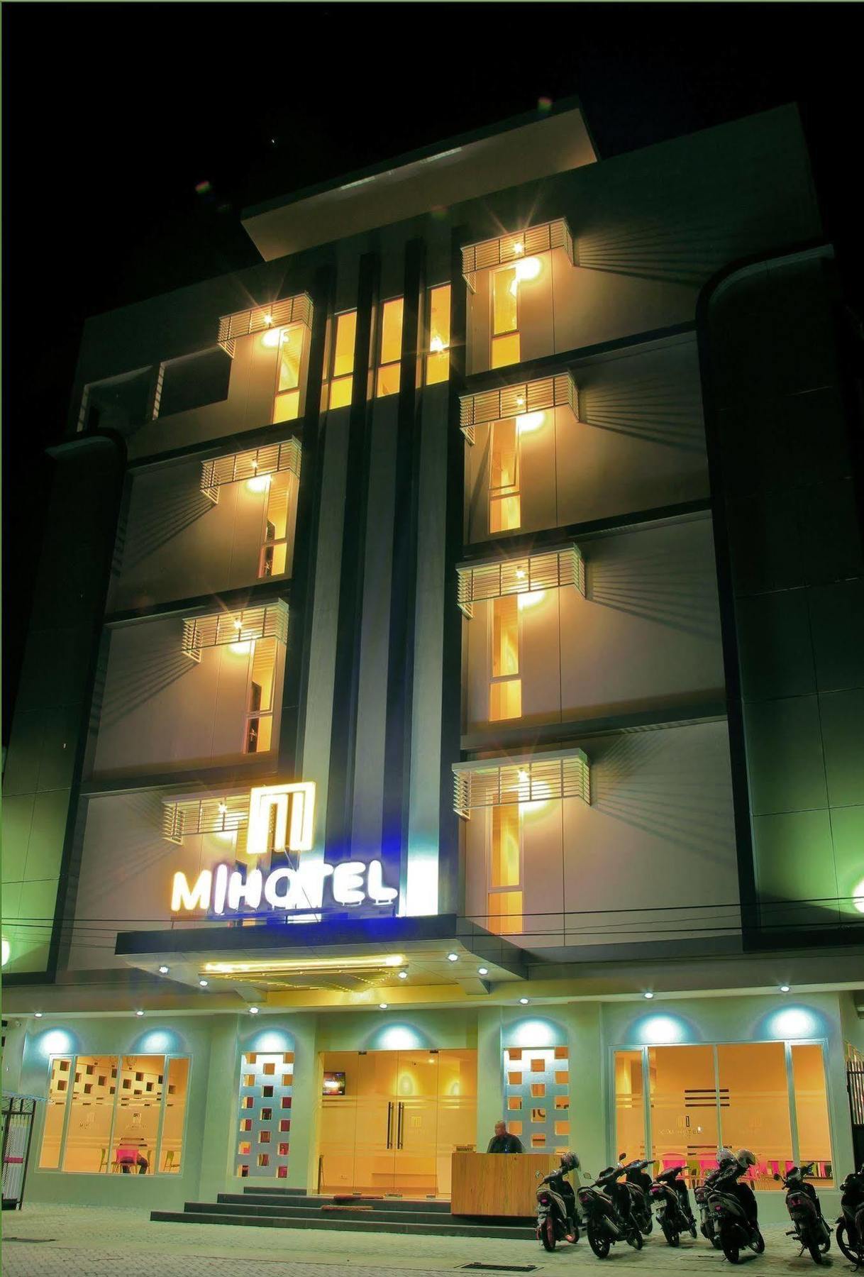 M Hotel Mataram Dış mekan fotoğraf
